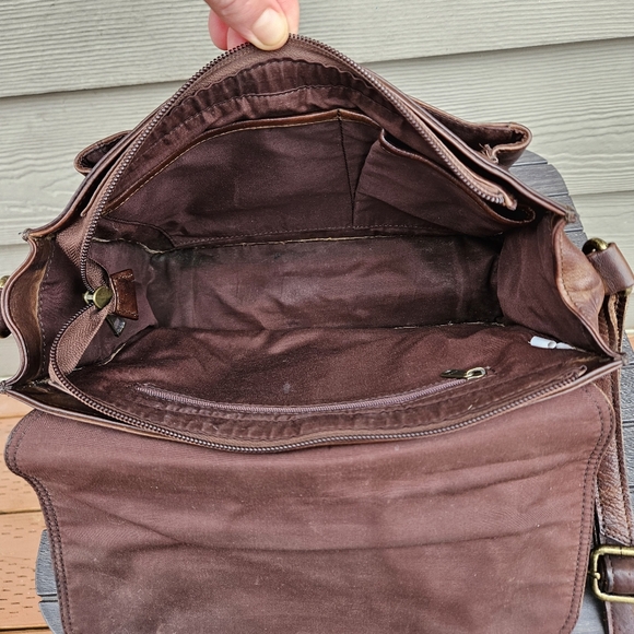 Vintage Brown Leather Crossbody Purse Flap Over Messenger Bag Made in India - Picture 12 of 16